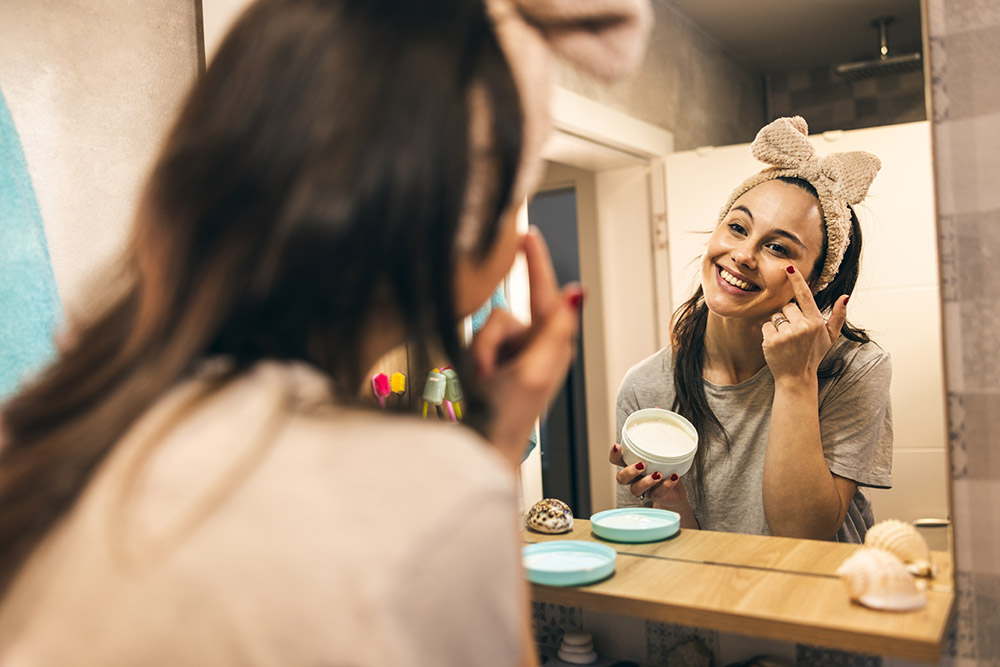 how to repair skin barrier, damaged skin barrier signs, compromised skin barrier, irritated facial skin